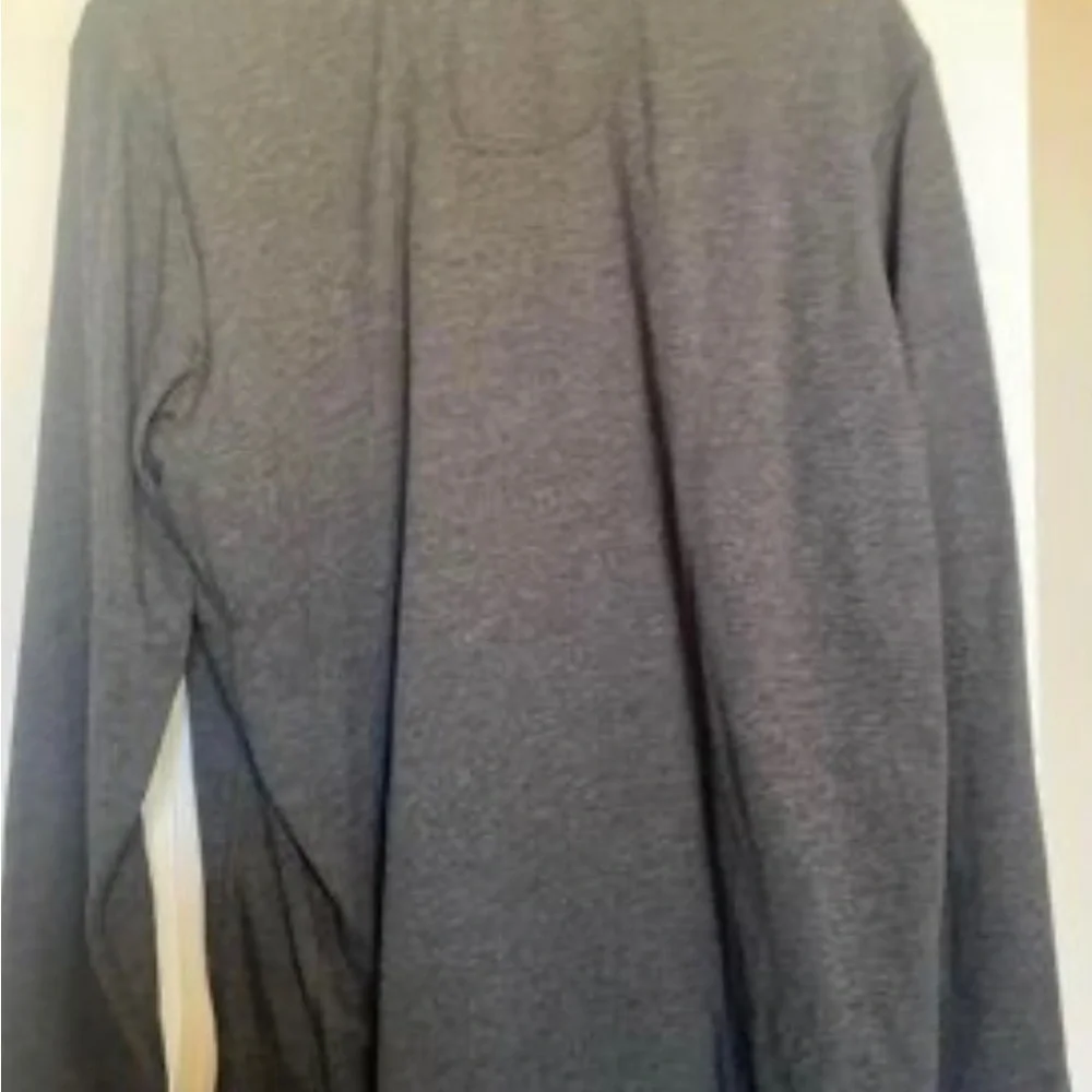 The North Face men’s long sleeve shirt​​​​​​​​​​​​​​​​​​​​​​​​​​​​ NWOT - Picture 9 of 16